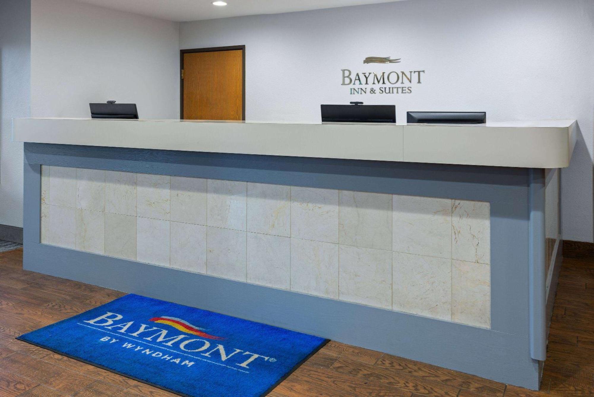 Baymont By Wyndham Lagrange LaGrange Exterior foto